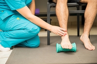 What Are the Causes and Treatments for Plantar Fasciitis?